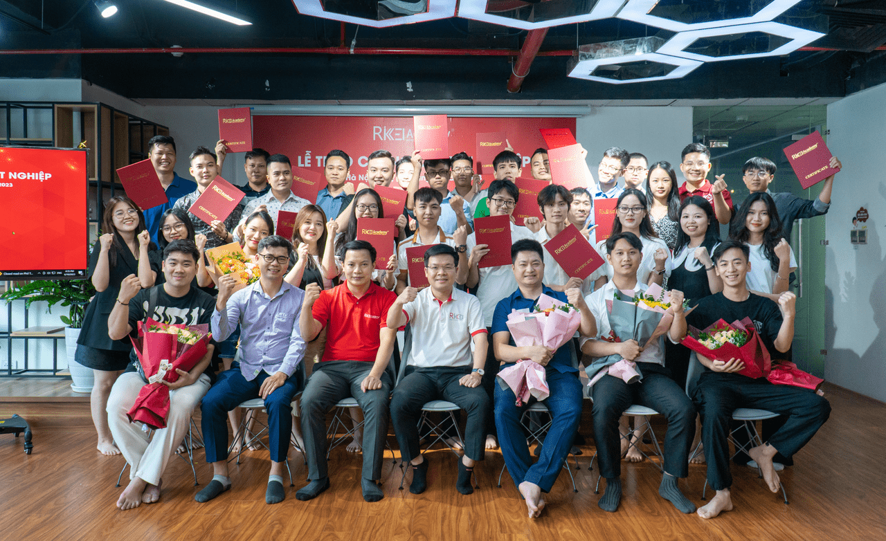 Nhung Khoanh Khac Tot Nghiep Dep Nhat Rikkei Academy (2)